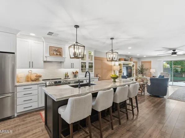 8435 E NAVARRO Circle, Mesa, AZ 85209