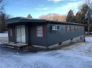 199 Mattity Rd, North Smithfield, RI 02896