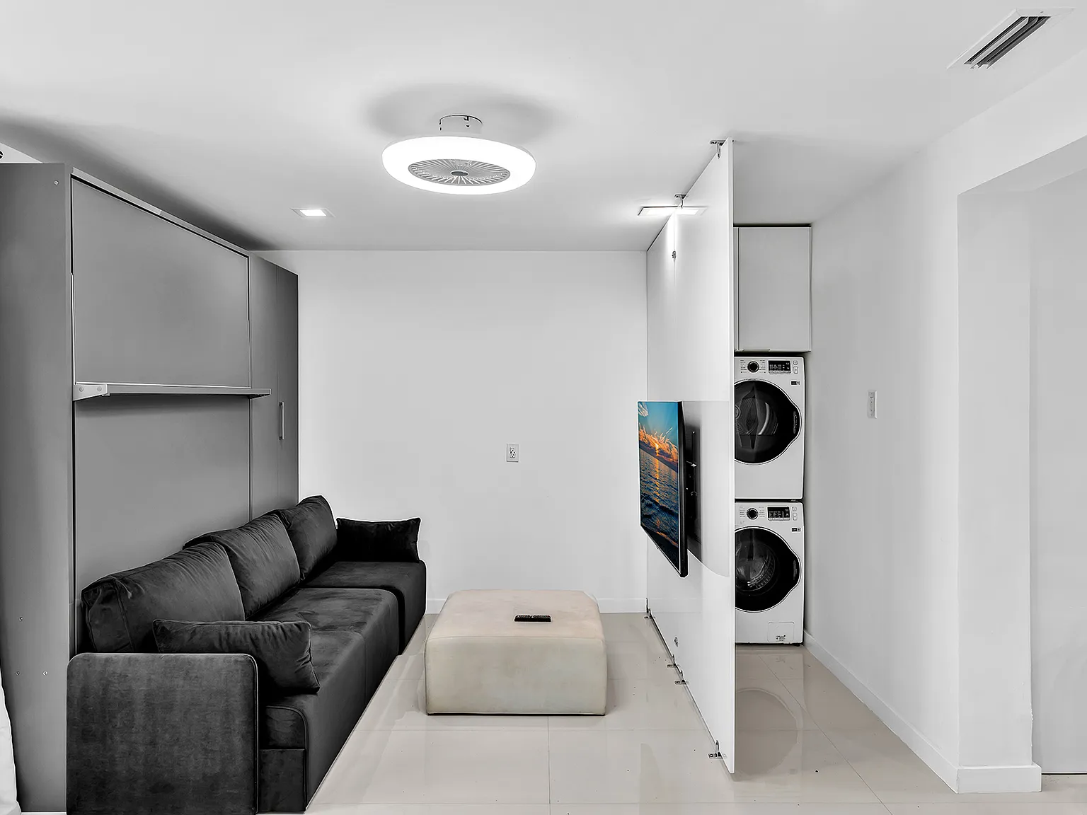 2 bed, 1187 sqft, $5,500 — Photo 3