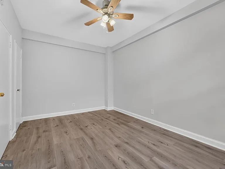 2515 K St NW #507 — Photo 11