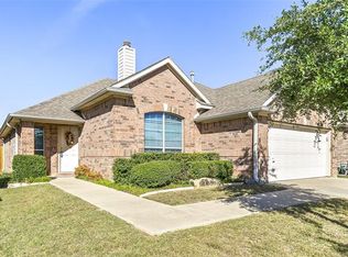 4928 Wild Oats Dr, Fort Worth, TX 76179