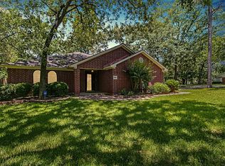 628 Bayou Teche Ct, Conroe, TX 77302