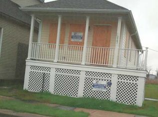 3701 Clara St, New Orleans, LA 70115