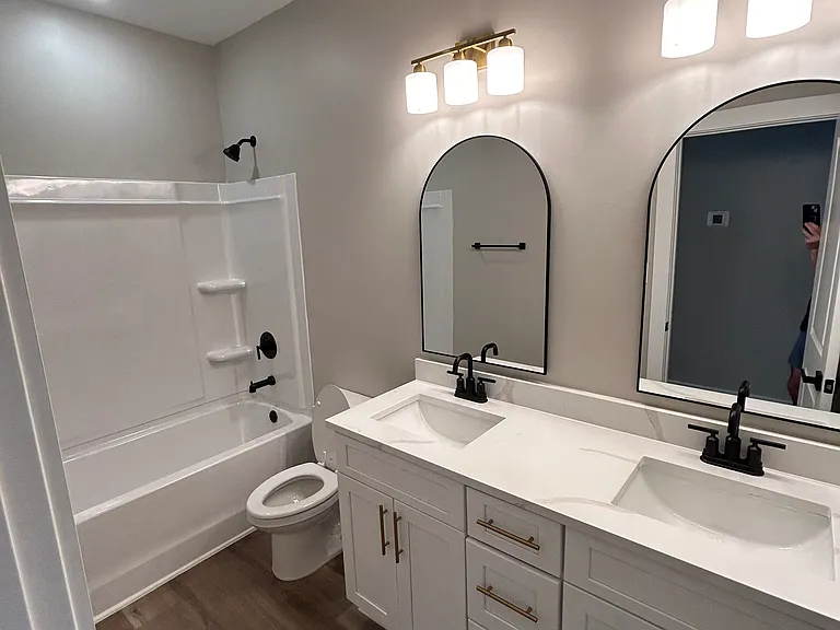 Bathroom 2