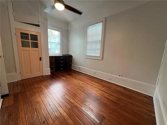 127 Addison St — Photo 8