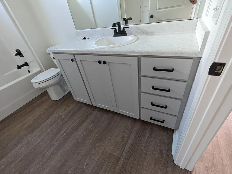93 Edgefield Rd — Photo 6