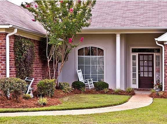 2nd image of 1004 Riverchase North Dr