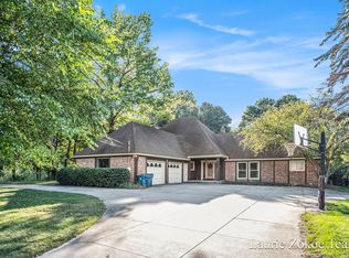 1733 Whitmore Ave NW, Grand Rapids, MI 49534