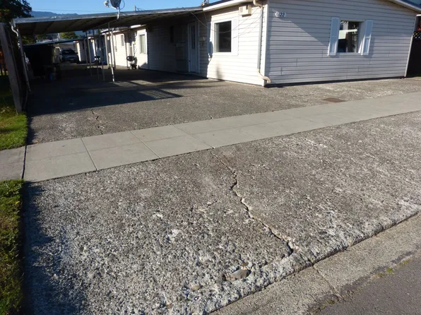 122w2n - Prince, 122 W 2nd St APT 3, Port Angeles, WA 98362