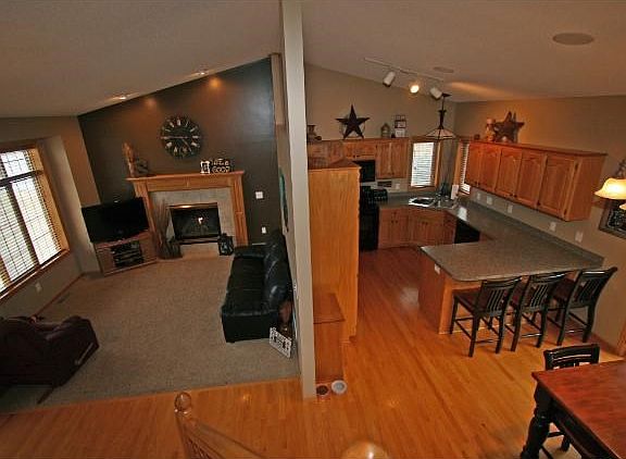 4th image of 23168 Navajo St NW