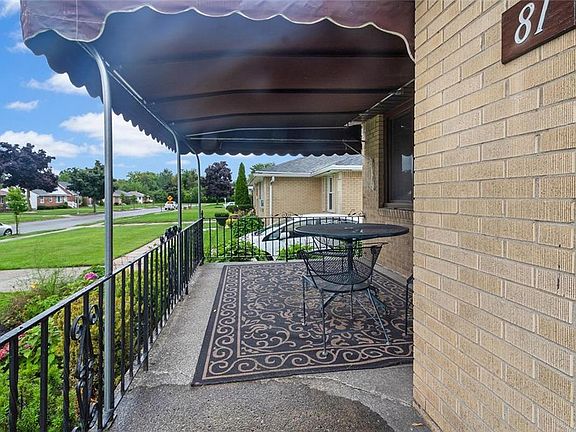 5th image of 81 Lennox Ave