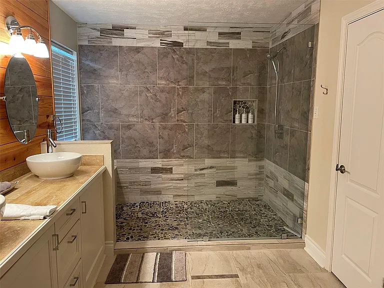 3515 Emerson Dr — Photo 13