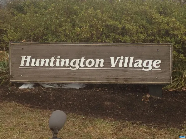 302 Harvest Dr #302, Charlottesville, VA 22903