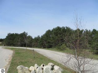 9 Spruce Hollow Trce, Fife Lake, MI 49633