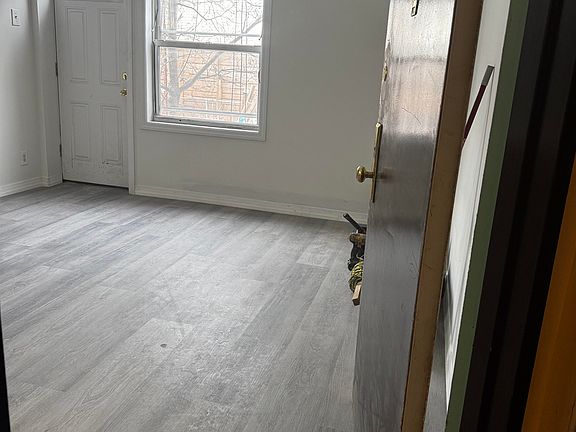 2nd image of 648 6th Ave APT 1L