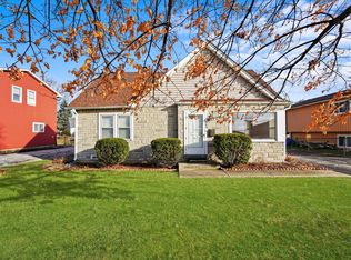 469 N Wolf Rd, Northlake, IL 60164