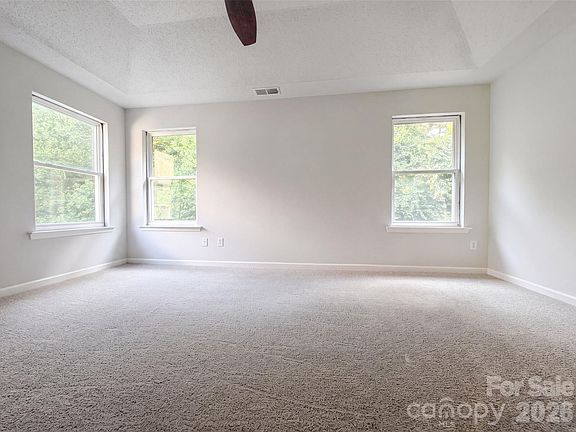 4th image of 2502 Harwood Hills Ln