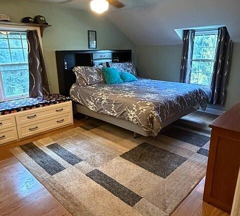 5th image of 1177 Lakefield ROAD