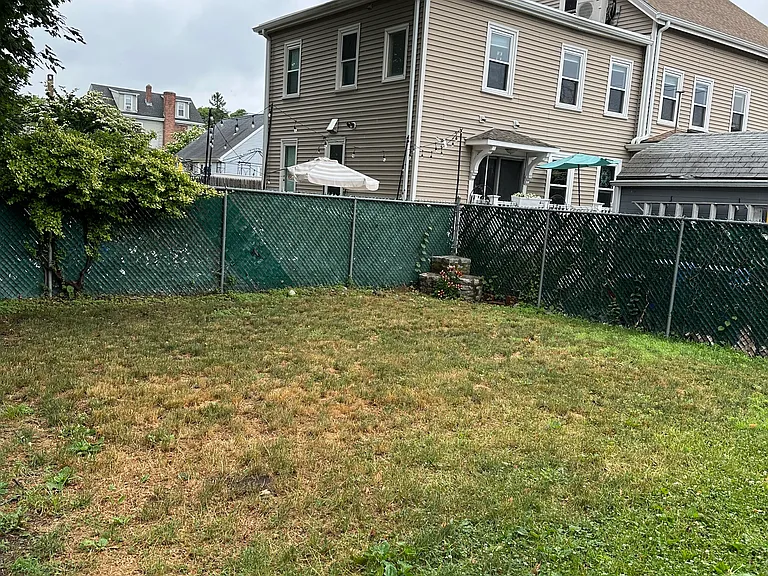 183 Grove St — Photo 19