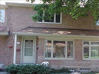 2nd image of 41 Ash St