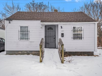 345 E Baltimore Blvd, Flint, MI, 48505
