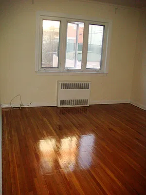 Rented by Avanguard Realty Corp | media 6