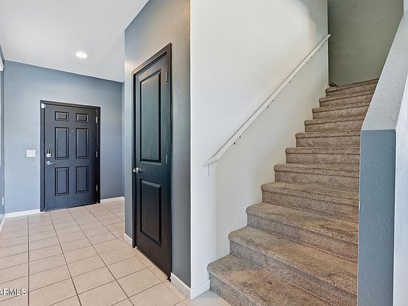 4th image of 6835 W GETTY Drive