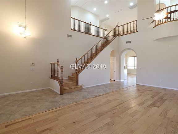 4th image of 609 Bighorn Creek St