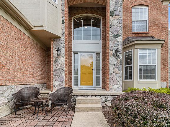 5th image of 8625 Indigo Ct