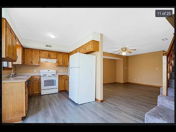 2nd image of 418 Kiowa St #418