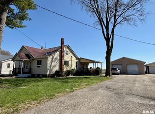 1736 600th Ave, Lincoln, IL