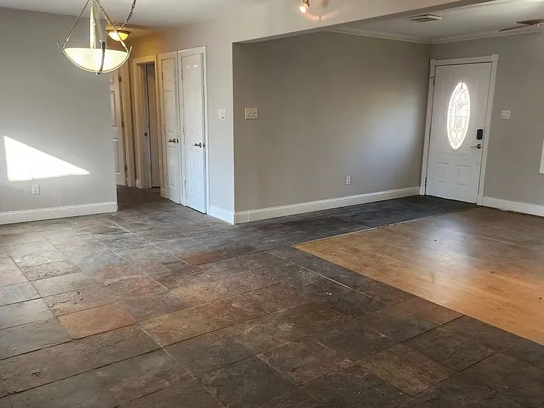 169 Daniels Ave — Photo 3