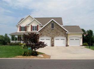 6474 Nature Valley Dr, Waunakee, WI 53597