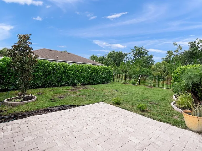 5690 Long Shore Loop — Photo 36