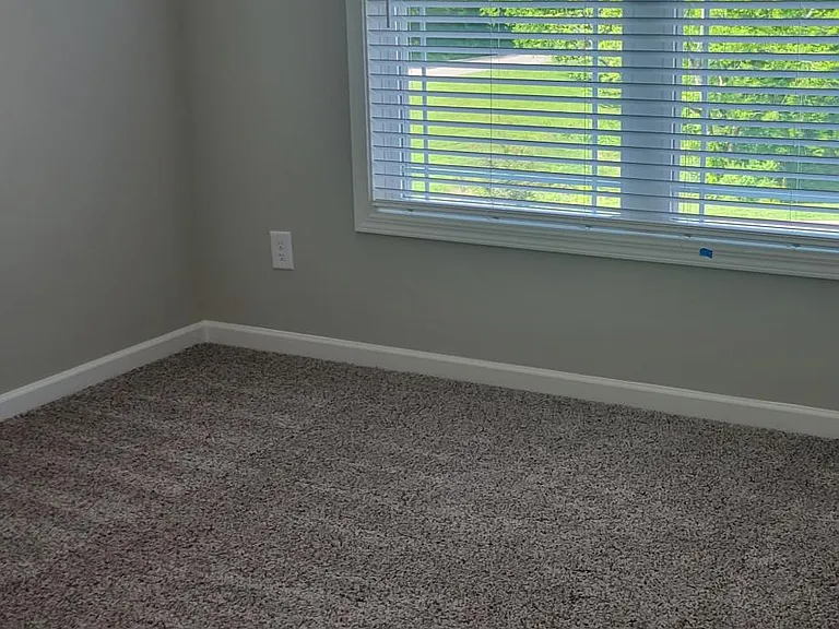 2210 Nora Mae Rd — Photo 17