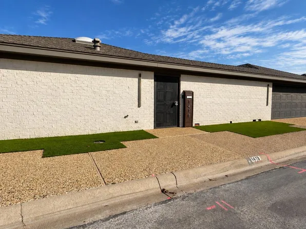 1418 W Pine Ave, Midland, TX 79705
