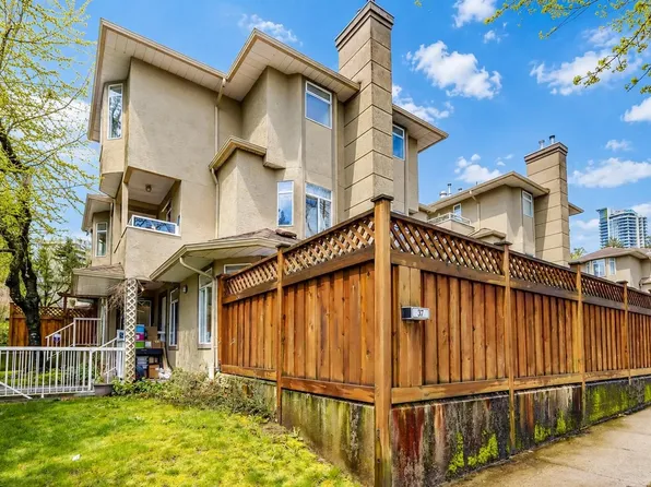 7188 Edmonds St #37, Burnaby, BC V3N 4X6