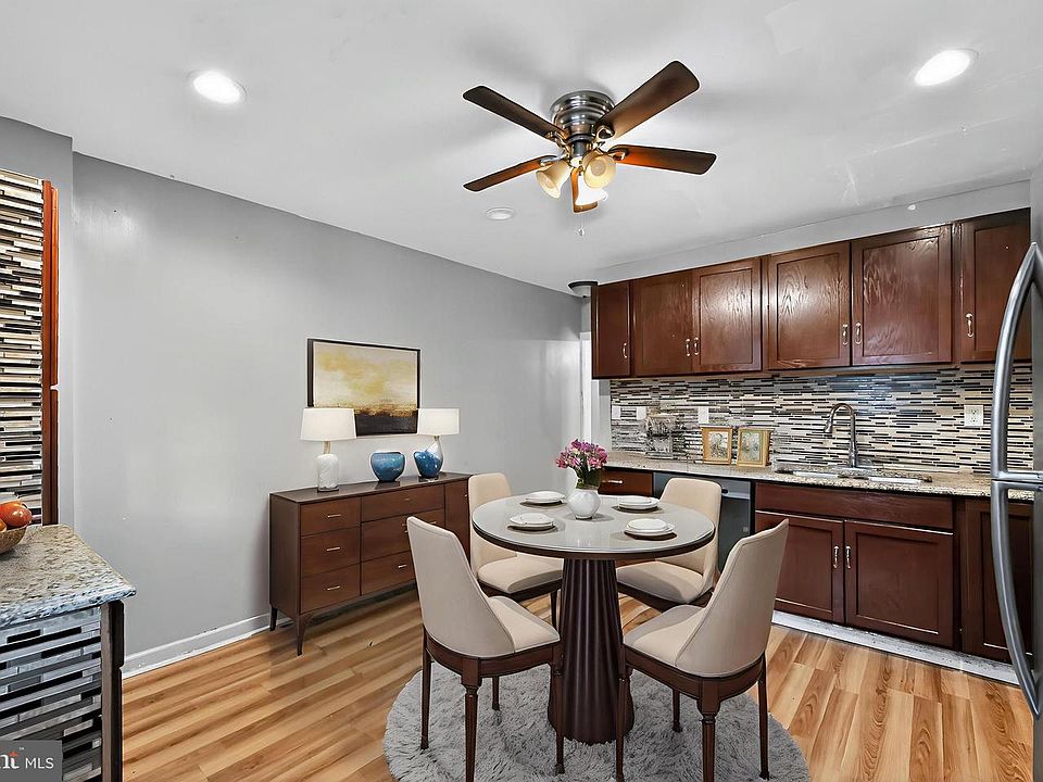 1st image of 913 Revere Ave