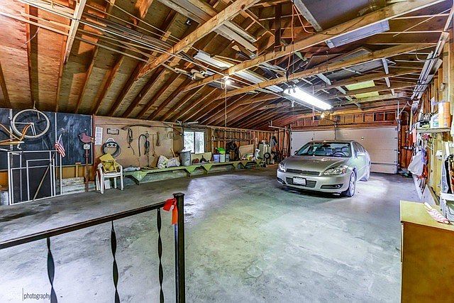 Plenty of garage space here for the hobbyist, car enthusiast or just extra storage.