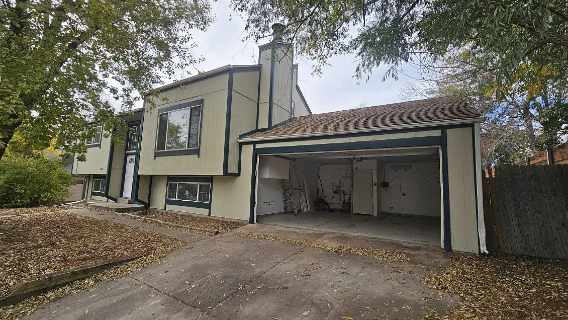 5 bed, 1800 sqft, $2,700 — Photo 3