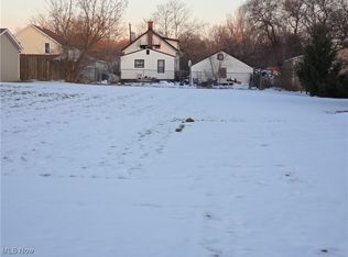 Spring St, Ravenna, OH 44266