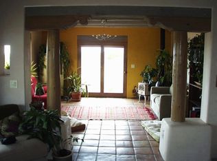 41 Vereda Corta, Santa Fe, NM 87507