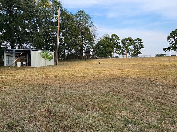 3rd image of 2791 County Road 3301