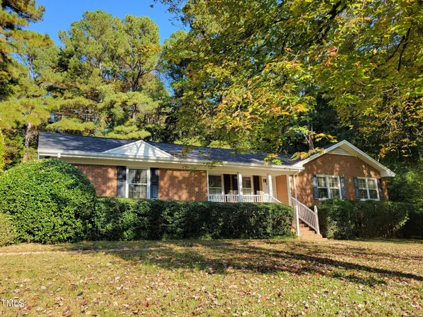 1813 Sutphin Dr, Sanford, NC 27330