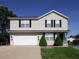 20 Hamlet Dr, Troy, MO 63379