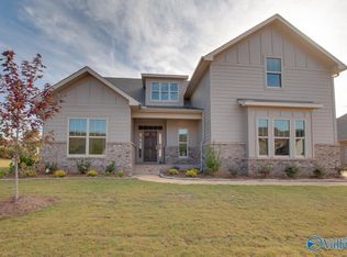 9101 Wagon Pass Way, Owens Cross Roads, AL 35763