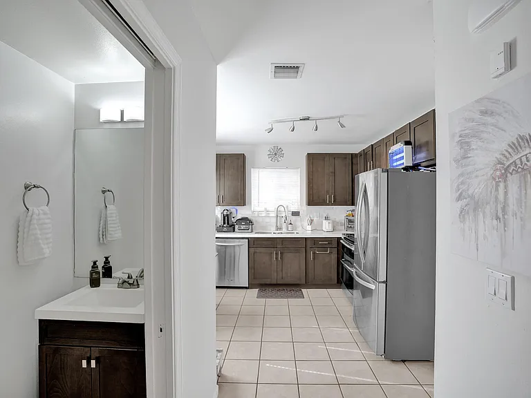 1488 SW 47th Ave — Photo 6
