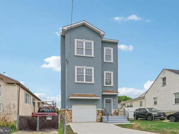 9321 Glenloch St, Philadelphia, PA 19114