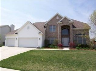 10 Paige Pl, Bloomington, IL