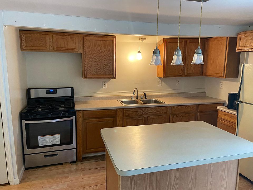 Kitchen, Brand new Gas Oven